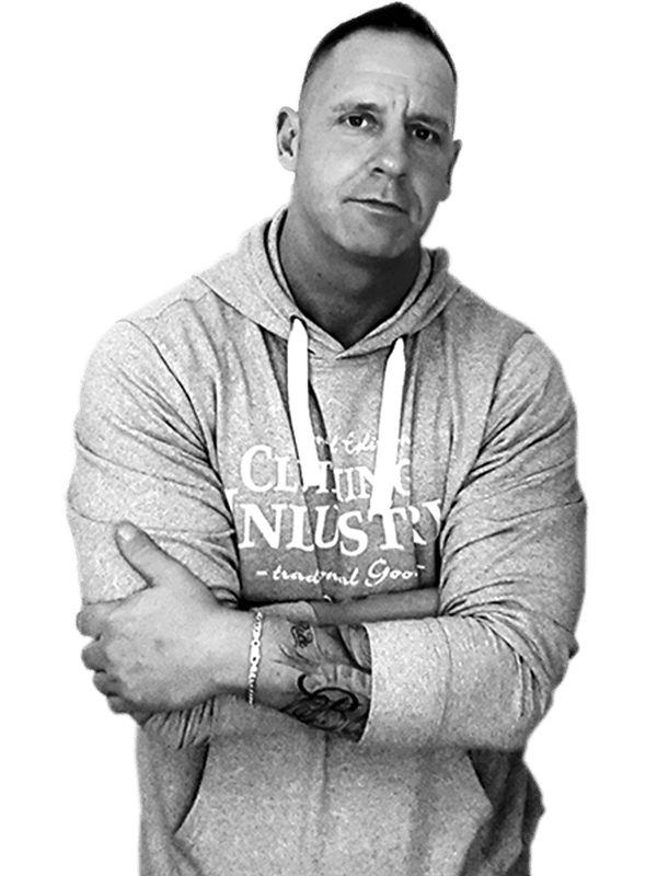 Kenneth Zach - Professioneller Tattoo Ausbilder und Künstler