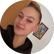 Madita Kattau - Zufriedene Tattoo Ausbildung Absolventin